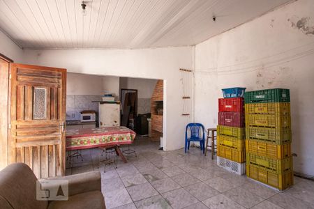 Casa à venda com 150m², 4 quartos e 2 vagasChurrasqueira