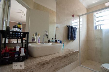 Casa à venda com 206m², 3 quartos e 3 vagasBanheiro da Suíte 