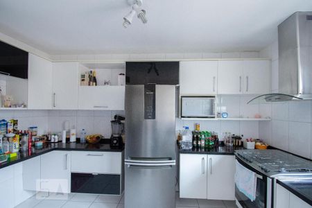 Casa à venda com 206m², 3 quartos e 3 vagasCozinha