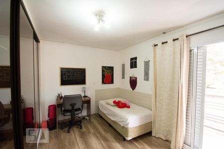 quarto 1 de casa à venda com 3 quartos, 206m² em Campo Grande, São Paulo