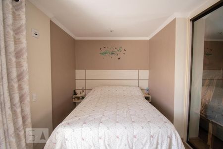 Casa à venda com 206m², 3 quartos e 3 vagassuíte