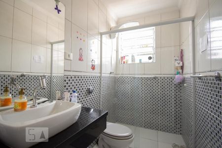 Casa à venda com 206m², 3 quartos e 3 vagasBanheiro