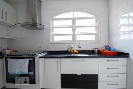 Casa à venda com 206m², 3 quartos e 3 vagasCozinha