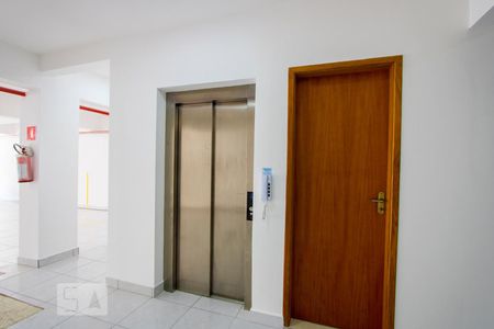 Apartamento para alugar com 55m², 2 quartos e 1 vagaGaragem