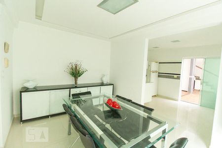 Casa à venda com 201m², 3 quartos e 4 vagasSala de Jantar