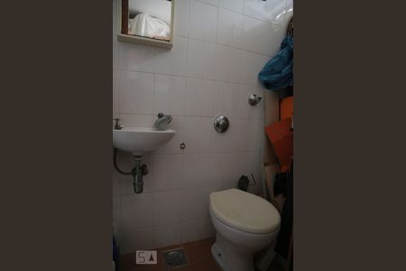 Apartamento para alugar com 115m², 3 quartos e 3 vagasBanheiro de Serviço