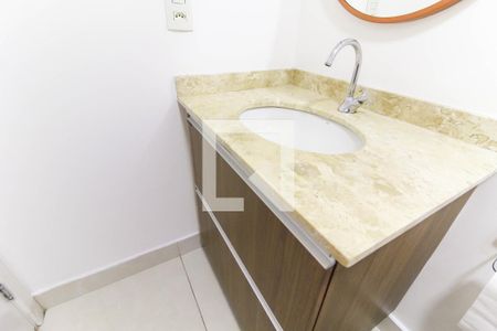 Apartamento à venda com 56m², 2 quartos e 1 vagaBanheiro Social