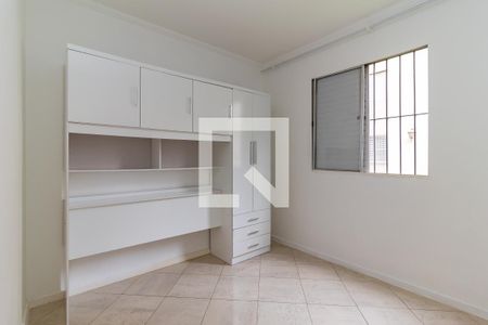 Quarto 2 de apartamento para alugar com 2 quartos, 60m² em Vila Regina, São Paulo