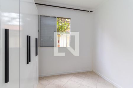 Quarto 1 de apartamento para alugar com 2 quartos, 60m² em Vila Regina, São Paulo