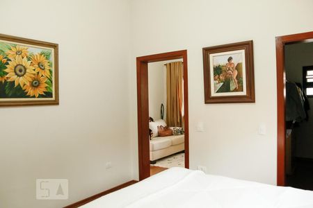 Casa à venda com 400m², 5 quartos e 8 vagasSuíte 1