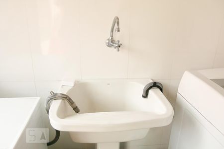 Casa à venda com 400m², 5 quartos e 8 vagasLavanderia