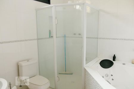 Casa à venda com 400m², 5 quartos e 8 vagasBanheiro Suite