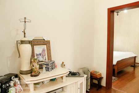 Casa à venda com 400m², 5 quartos e 8 vagasSala de TV Suíte 1 