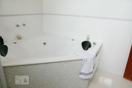 Casa à venda com 400m², 5 quartos e 8 vagasBanheiro Suite