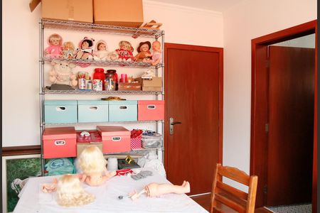 Casa à venda com 400m², 5 quartos e 8 vagasSuíte 3