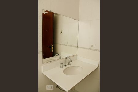 Casa à venda com 400m², 5 quartos e 8 vagasBanheiro Suite 4