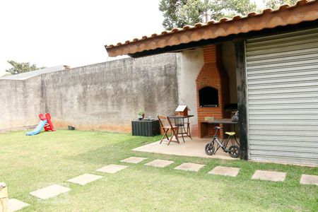 Casa à venda com 400m², 5 quartos e 8 vagasChurrasqueira