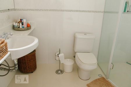 Casa à venda com 400m², 5 quartos e 8 vagasBanheiro Suite