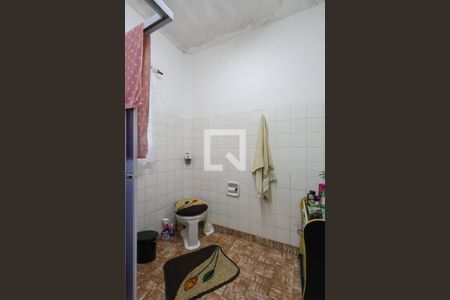 Casa para alugar com 200m², 3 quartos e 2 vagasBanheiro