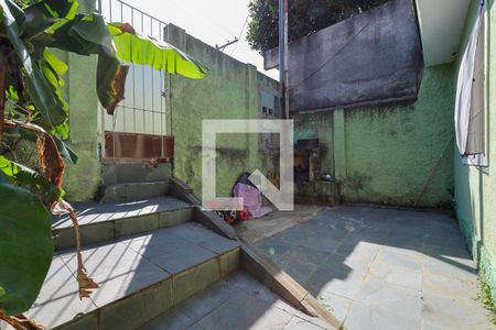 Casa para alugar com 200m², 3 quartos e 2 vagasQuintal