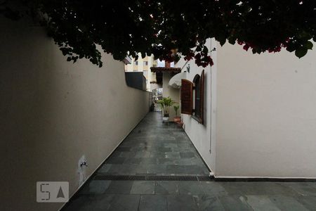 Casa à venda com 297m², 4 quartos e 5 vagas Casa à venda com 297m², 4 quartos e 5 vagasQuintal