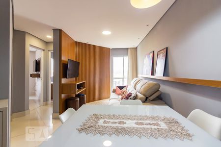 Sala de apartamento para alugar com 2 quartos, 52m² em São Pedro, Osasco