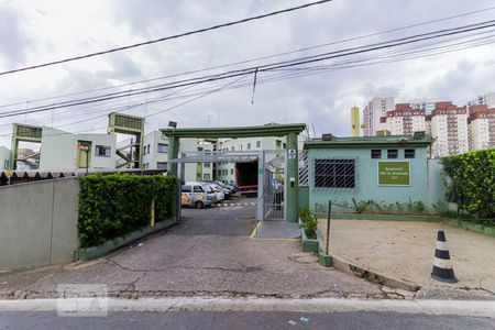Apartamento para alugar com 4m², 2 quartos e 1 vagaFachada do Condomínio