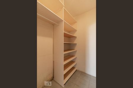 Apartamento para alugar com 116m², 3 quartos e 1 vagaCloset