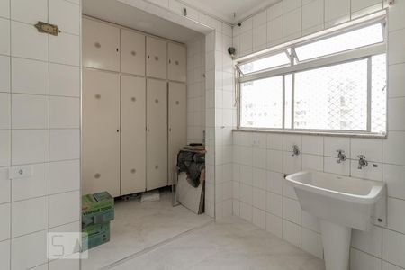 Apartamento para alugar com 116m², 3 quartos e 1 vagaÁrea de Serviço