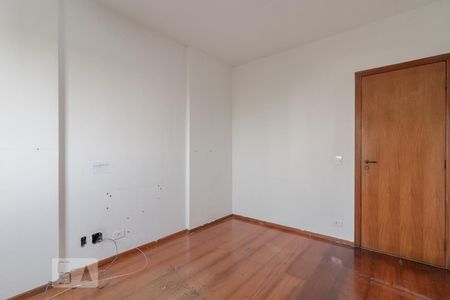 Apartamento para alugar com 116m², 3 quartos e 1 vagaQuarto 1
