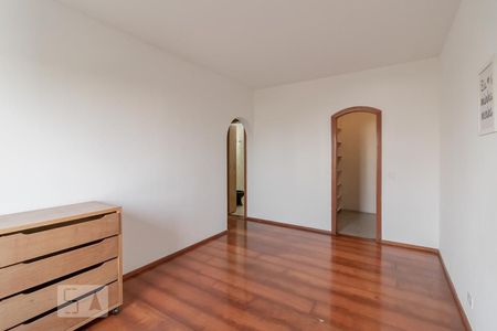 Apartamento para alugar com 116m², 3 quartos e 1 vagaQuarto 3 - Suíte