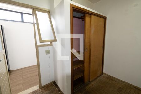 Apartamento à venda com 142m², 3 quartos e 1 vaga Apartamento à venda com 142m², 3 quartos e 1 vagaDce