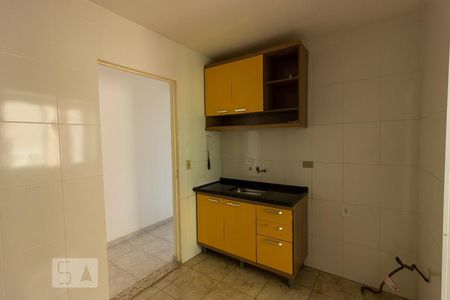 Apartamento para alugar com 68m², 3 quartos e 2 vagasCozinha 