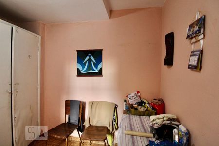 Casa à venda com 220m², 4 quartos e 2 vagas Casa à venda com 220m², 4 quartos e 2 vagasQuarto de Serviço