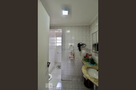 Apartamento à venda com 127m², 3 quartos e 1 vagaBanheiro da Suíte