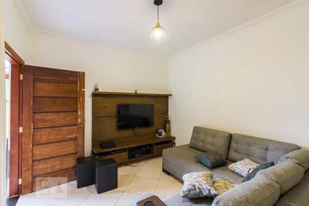 Sala de casa à venda com 2 quartos, 117m² em Parque Peruche, São Paulo