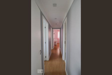 Apartamento à venda com 115m², 4 quartos e 2 vagasCorredor
