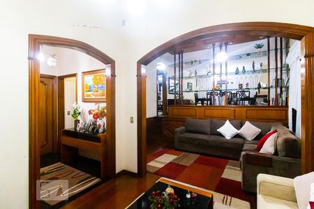 Sala de casa à venda com 4 quartos, 398m² em Vila Rio Branco, São Paulo