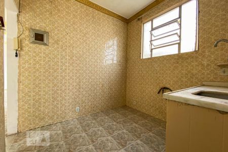 Apartamento para alugar com 52m², 2 quartos e 1 vagaCozinha
