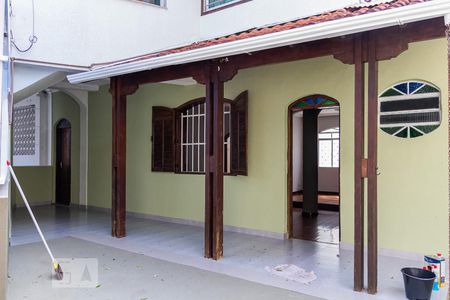 Casa para alugar com 270m², 3 quartos e 3 vagasVaranda