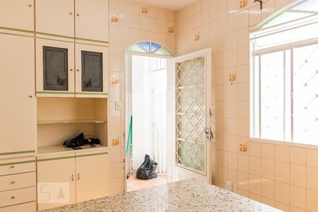 Casa para alugar com 270m², 3 quartos e 3 vagasCozinha