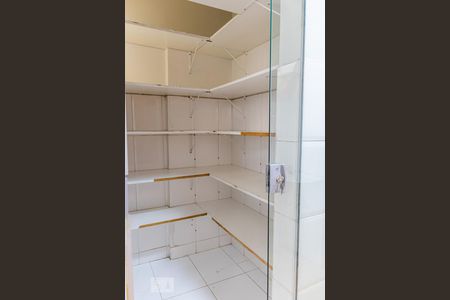 Casa para alugar com 270m², 3 quartos e 3 vagasDespensa