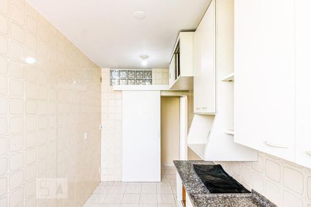 Apartamento para alugar com 70m², 2 quartos e 1 vagaCozinha