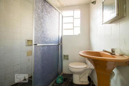 Casa à venda com 80m², 4 quartos e sem vaga Casa à venda com 80m², 4 quartos e sem vagaBanheiro 1