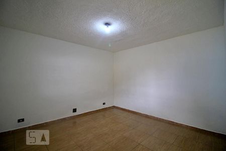 Quarto de casa à venda com 1 quarto, 70m² em Vila Silvestre, Santo André