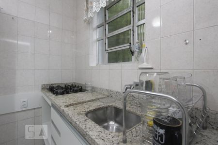 Apartamento para alugar com 81m², 2 quartos e sem vagaCOZINHA