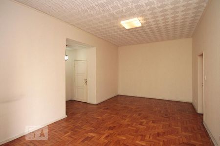 Apartamento à venda com 101m², 2 quartos e 1 vagaSala