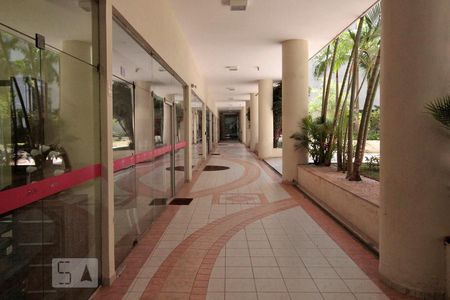 Apartamento à venda com 101m², 2 quartos e 1 vagaÁrea Comum