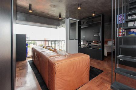 Sala 1 de apartamento para alugar com 1 quarto, 78m² em Sumarezinho, São Paulo