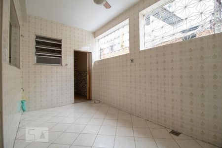 Casa para alugar com 60m², 2 quartos e sem vagaÁrea de Serviço